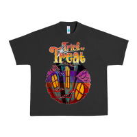 Pigment Black trick treat black Urban Heavy Tee - JahusDesignShop