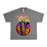 Tornado trick treat black Urban Heavy Tee - JahusDesignShop