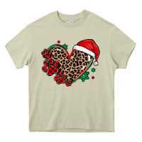 Mossy christmas paw heart Heavy Core Tee - MaliasSmallBusiness