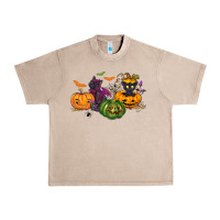French Oak Black cat and pumpkin Urban Heavy Tee - NancyCooperArtShop