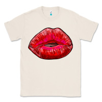 Natural kiss Classic Tee - RanaPortraitStore