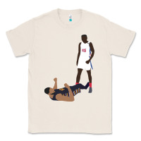 Natural sekou doumbouya over tristan thompson Classic Tee - tuanDangUi