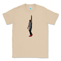 Mushroom kyrie irving pointing up Classic Tee - tuanDangUi