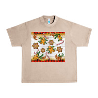 French Oak Christmas gingerbread cookies and candy cane Urban Heavy Tee - NancyCooperArtShop