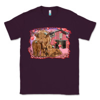 Plum valentines day mama cow and baby cows Classic Tee - RanaPortraitStore