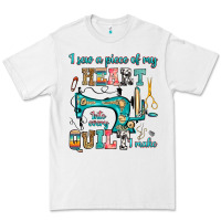 White i sew a piece of my heart into every quilt i make Premium Tee - RanaPortraitStore