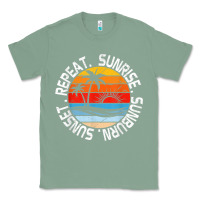 Sage sunrise sunburn sunset repeat retro vintage gift vacation t shirt Classic Tee - tuanDangUi