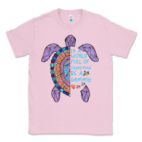 Bubblegum Pink In a World full of Grandmas be a Gammy Classic Tee - Bettercallsaul