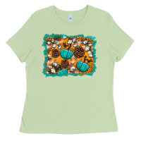 Matcha fall pumpkin distressed background Ladies Tee - BundleAndBundleShop