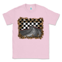 Bubblegum Pink leopard racing  background Classic Tee - RanaPortraitStore