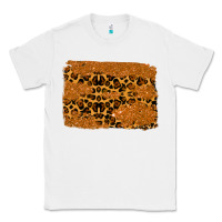 White leopard glitter background Classic Tee - RanaPortraitStore