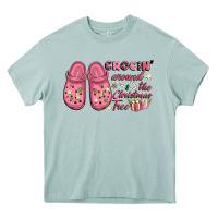 Arona Pink Christmas crocin' around the Christmas tree Heavy Core Tee - NancyCooperArtShop