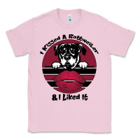 Bubblegum Pink I kissed a dog and I like it Classic Tee - Bettercallsaul
