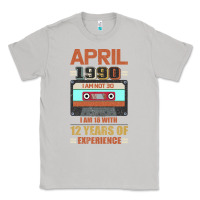 Moon Dust Aprıl 1990 I Am Not 30 I'm 18 With 12 Years Of Experience Classic Tee - Bettercallsaul