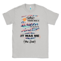 Moon Dust The Queen Reigning Since 1990 Classic Tee - Bettercallsaul