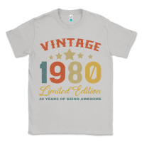 Moon Dust Vintage 1980 Clothes 40 Years Old Retro 40th Birthday Classic Tee - Bettercallsaul
