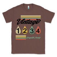 Chestnut Born In 1976 Classic Tee - Bettercallsaul