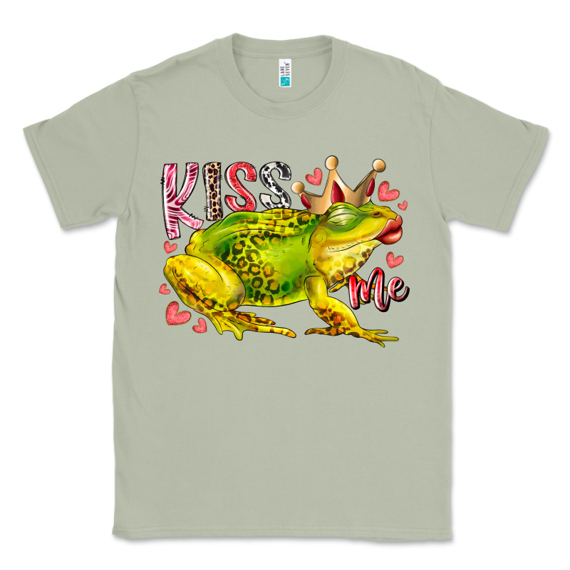 Kiss Me Frog Classic Tee by RacoonDesign | Teevron