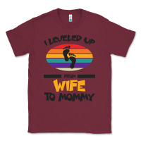 Burgundy I Leveled Up From Wife To Mommy Classic Tee - Bettercallsaul