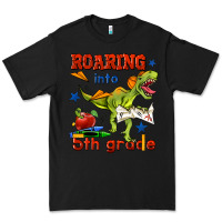 Black roaring into 5th grade Premium Tee - BundleAndBundleShop