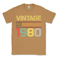 Toasted Coconut Born in 1980 Vintage February Classic Tee - Bettercallsaul