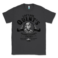Smoke quints shark feeding tours Classic Tee - tuanDangUi
