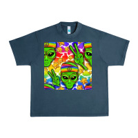 Midnight Navy Pride LGBTQ+ aliens and stars with rainbow Urban Heavy Tee - NancyCooperArtShop