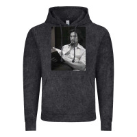 Vintage Black adam driver 40 Vintage Hoodie - tuanDangUi