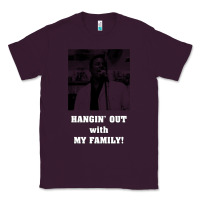Plum hangin' out with my family (birdemic) Classic Tee - tuanDangUi