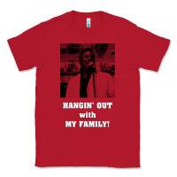 Red hangin' out with my family (birdemic) Classic Tee - tuanDangUi