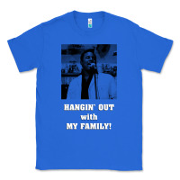 True Royal hangin' out with my family (birdemic) Classic Tee - tuanDangUi