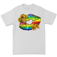 Dove Grey Lgbtq Pride Rainbow Lips Premium Tee - BundleAndBundleShop