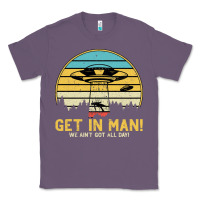 Lavender UFO Vintage Retro Alien Outerspace Spaceship Classic Tee - Bettercallsaul