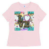 Bubblegum Pink Leopard Love Hair And Mirror With Daisy Seamless Pattern Bbs Ladies Tee - BundleAndBundleShop