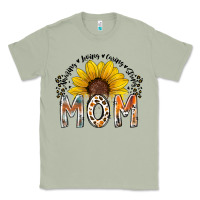 Matcha mom sunflower Classic Tee - RacoonDesign