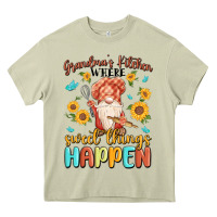 Mossy grandma's kitchen where sweet things happen Heavy Core Tee - MaliasSmallBusiness