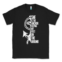 Black she is the anchor keeping my feet on the ground Classic Tee - Bettercallsaul