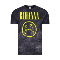 Cloud Black Grunge Rihanna Vintage Tee - PixelWave
