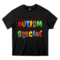 Black look beyond autism and see someone special Heavy Core Tee - JahusDesignShop