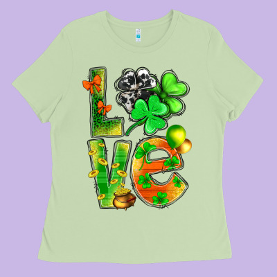 St.patrick Love With Clover Ladies Tee Designed By Bundleandbundleshop