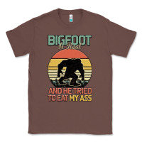 Chestnut Bigfoot is real and he tried to eat my ass Classic Tee - Bettercallsaul