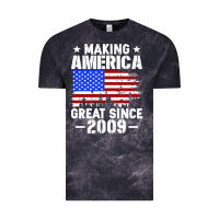 Cloud Black vintage making america great since 2009 Vintage Tee - artisFamous