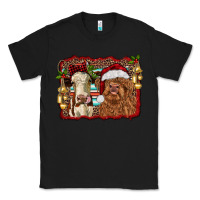 Black christmas heifer and highland cow with serape background Classic Tee - RanaPortraitStore