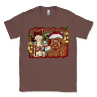 Chestnut christmas heifer and highland cow with serape background Classic Tee - RanaPortraitStore