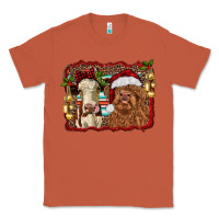 Copper christmas heifer and highland cow with serape background Classic Tee - RanaPortraitStore