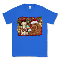 True Royal christmas heifer and highland cow with serape background Classic Tee - RanaPortraitStore