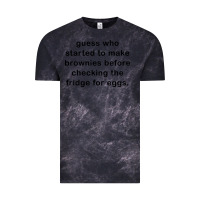 Cloud Black guess who started to make brownies Vintage Tee - artisFamous