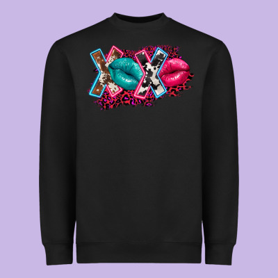 Western Xoxo Heavyweight Sweatshirt Designed By Fadigitalartstudio
