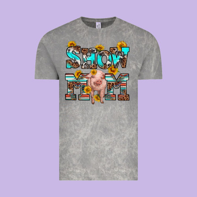 Show Mom Pig Vintage Tee Designed By Ranaportraitstore