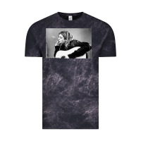 Cloud Black kurt smoking Vintage Tee - linhVisuals